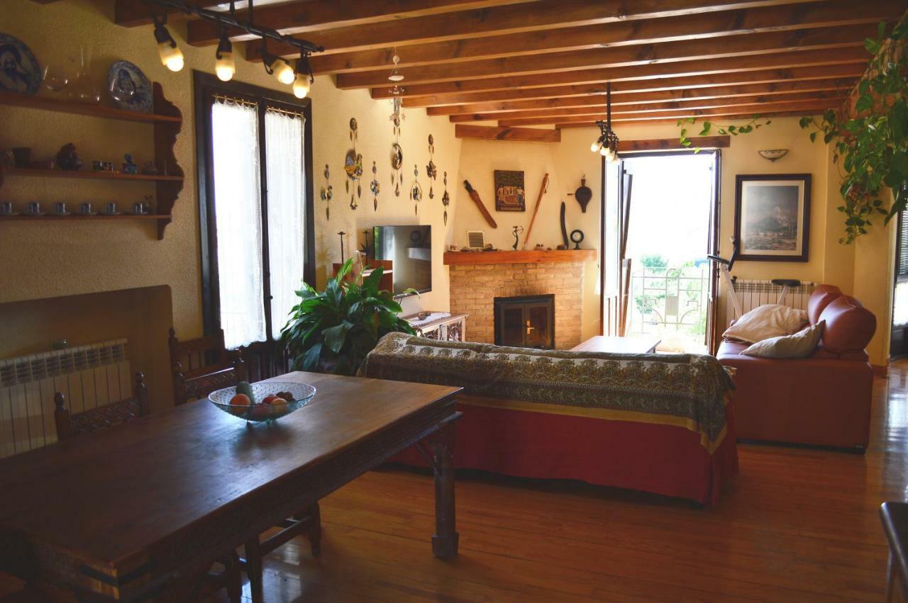 Altikarra I Guest House Undiano Exterior photo